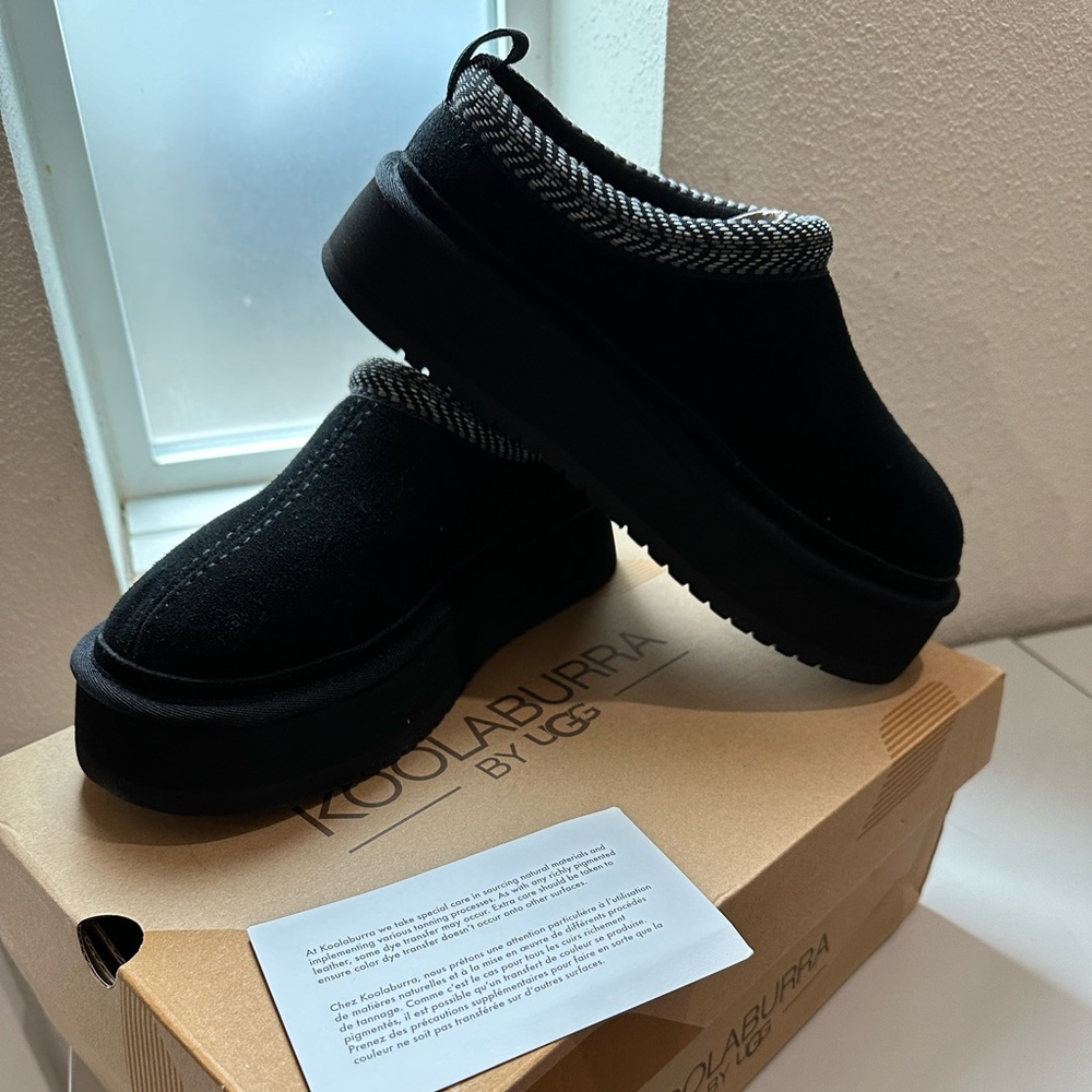 Koolaburra by UGG Burree Platform Slipper - Black Size 7